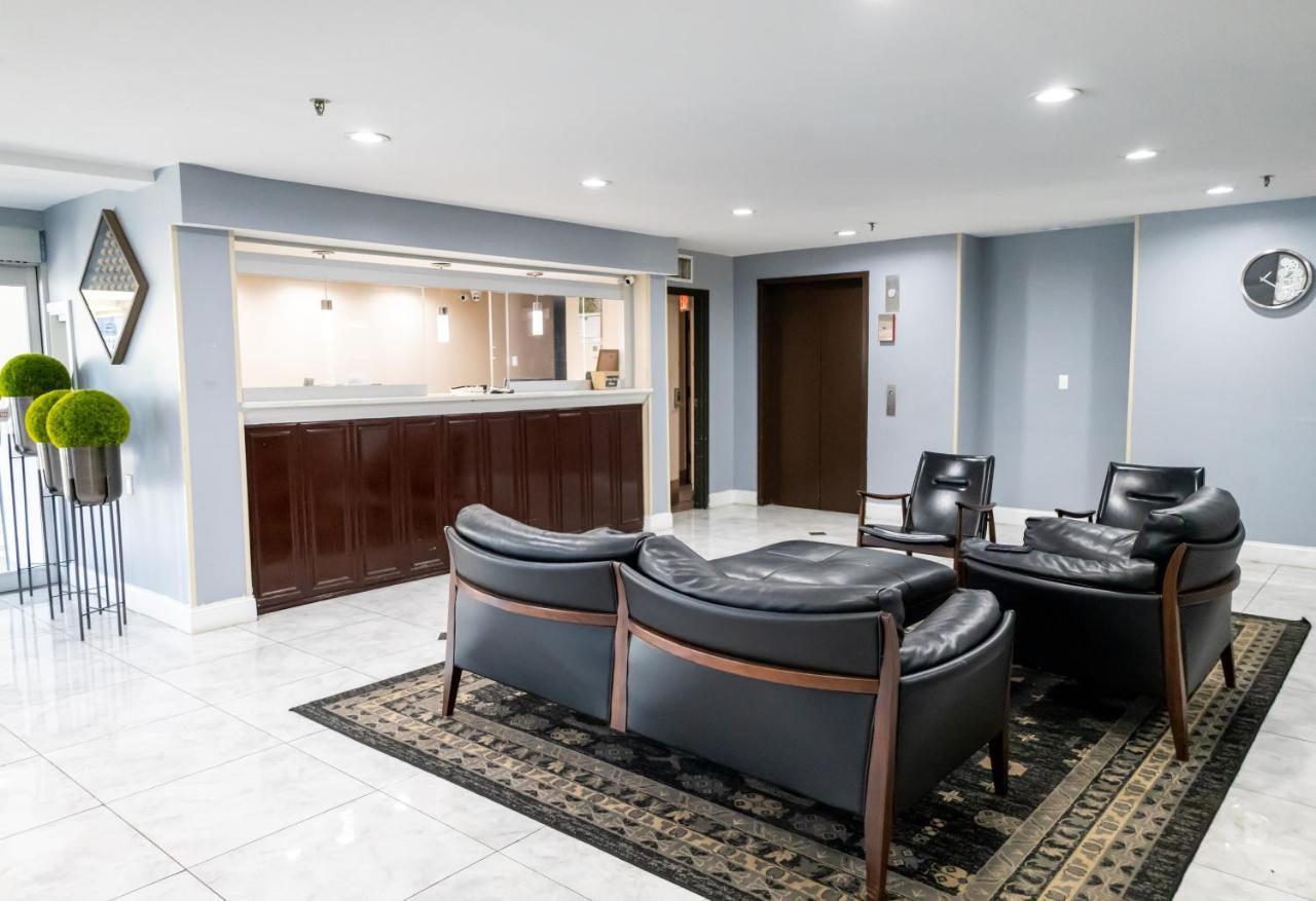 מלון Baymont By Wyndham College Park Atlanta Airport South מראה חיצוני תמונה