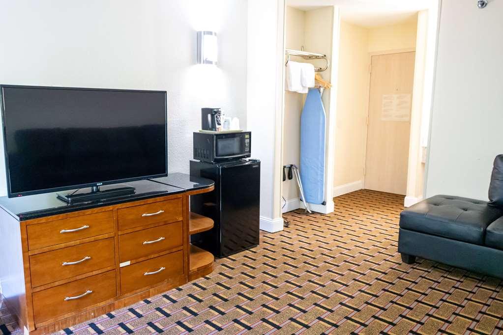 מלון Baymont By Wyndham College Park Atlanta Airport South חדר תמונה