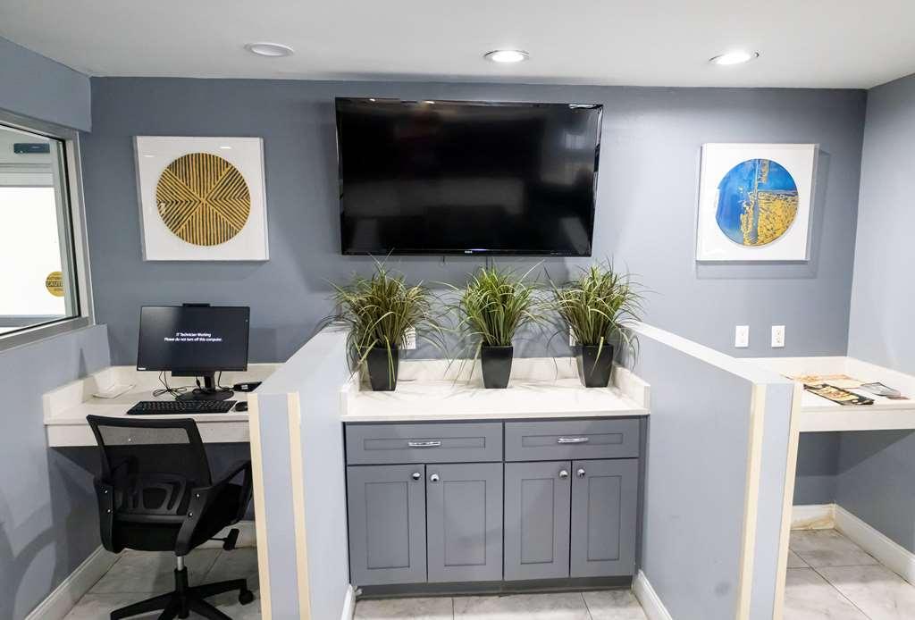 מלון Baymont By Wyndham College Park Atlanta Airport South מתקנים תמונה