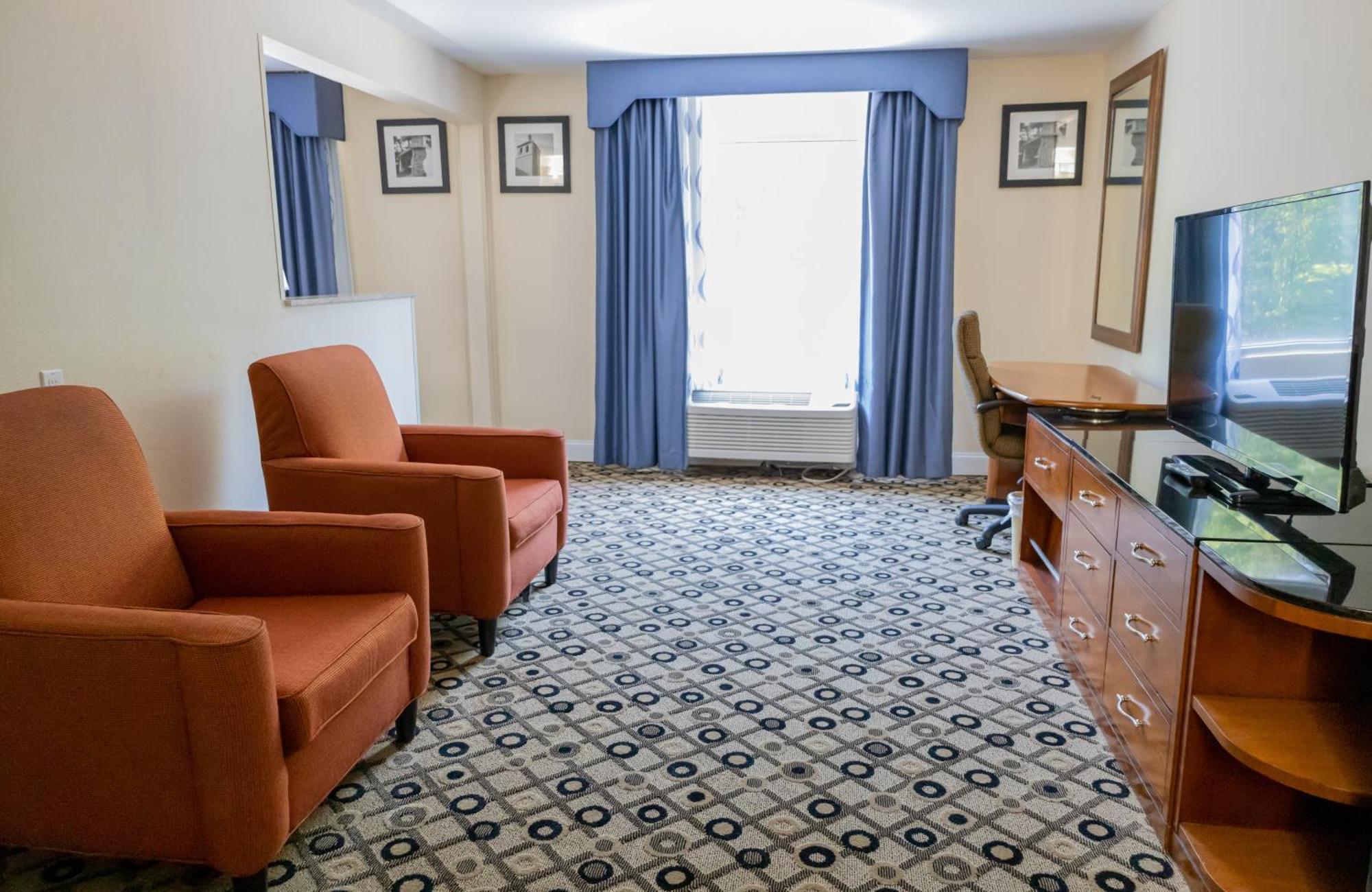 מלון Baymont By Wyndham College Park Atlanta Airport South מראה חיצוני תמונה